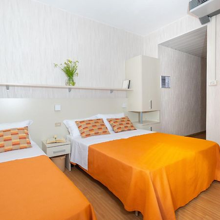Hotel Sampaoli Bellaria-Igea Marina Luaran gambar