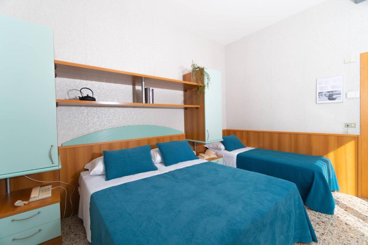 Hotel Sampaoli Bellaria-Igea Marina Luaran gambar