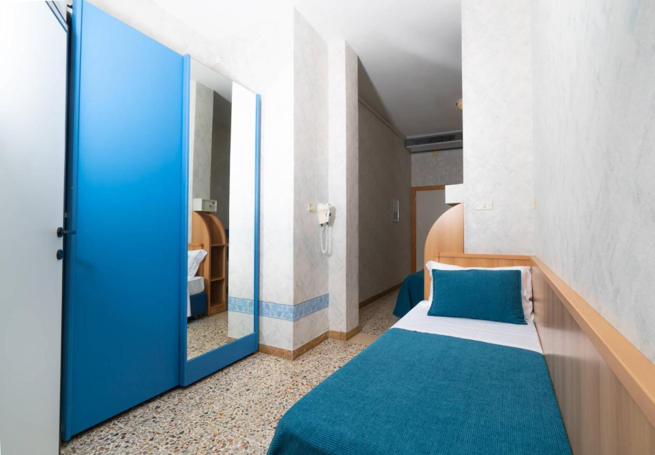 Hotel Sampaoli Bellaria-Igea Marina Luaran gambar