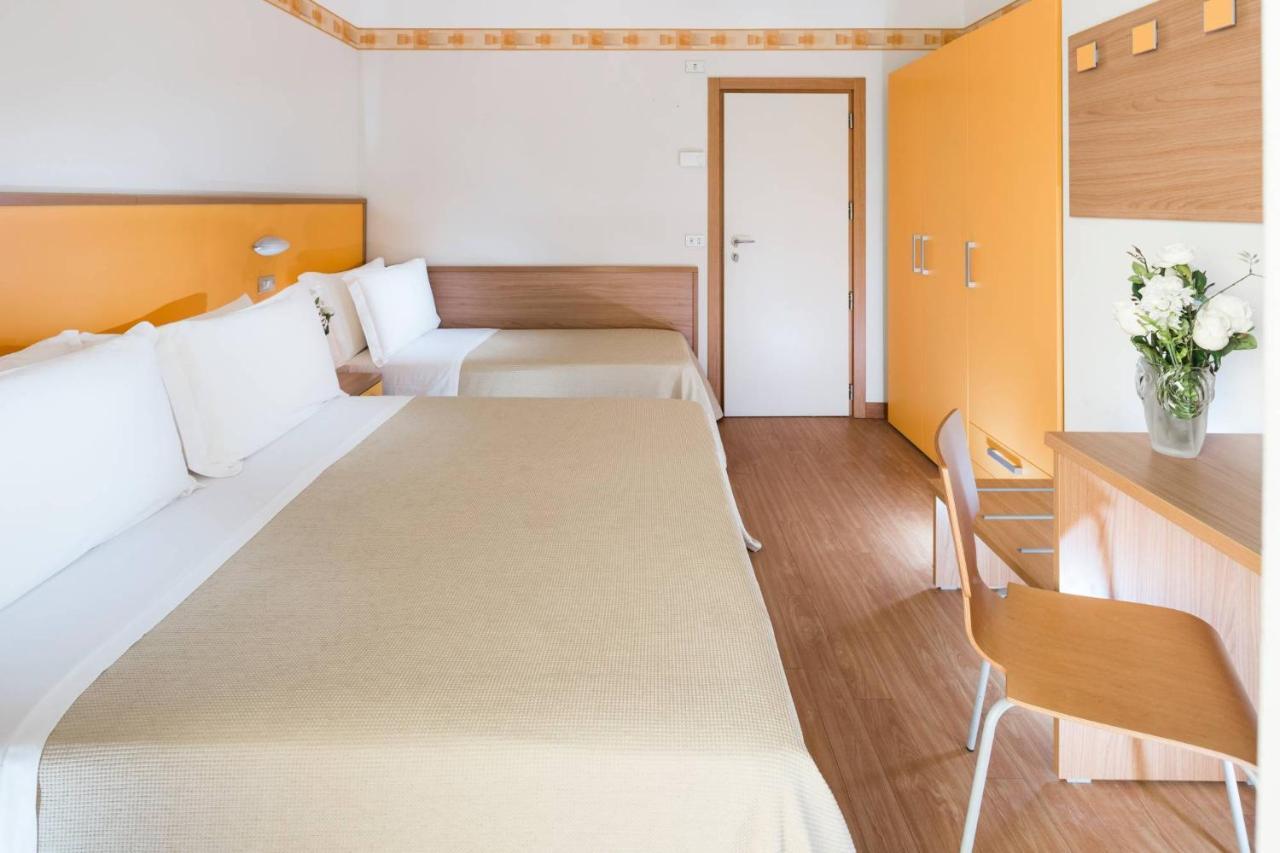 Hotel Sampaoli Bellaria-Igea Marina Luaran gambar