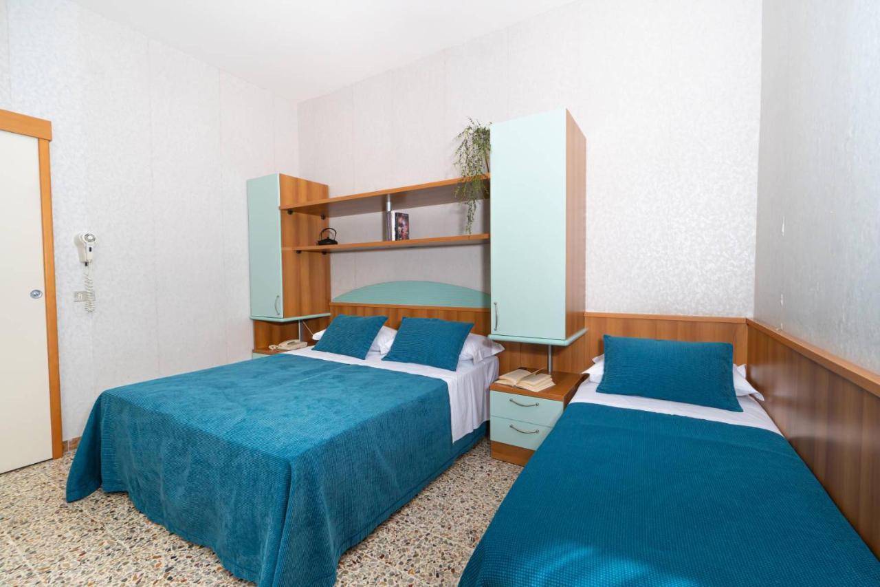 Hotel Sampaoli Bellaria-Igea Marina Luaran gambar