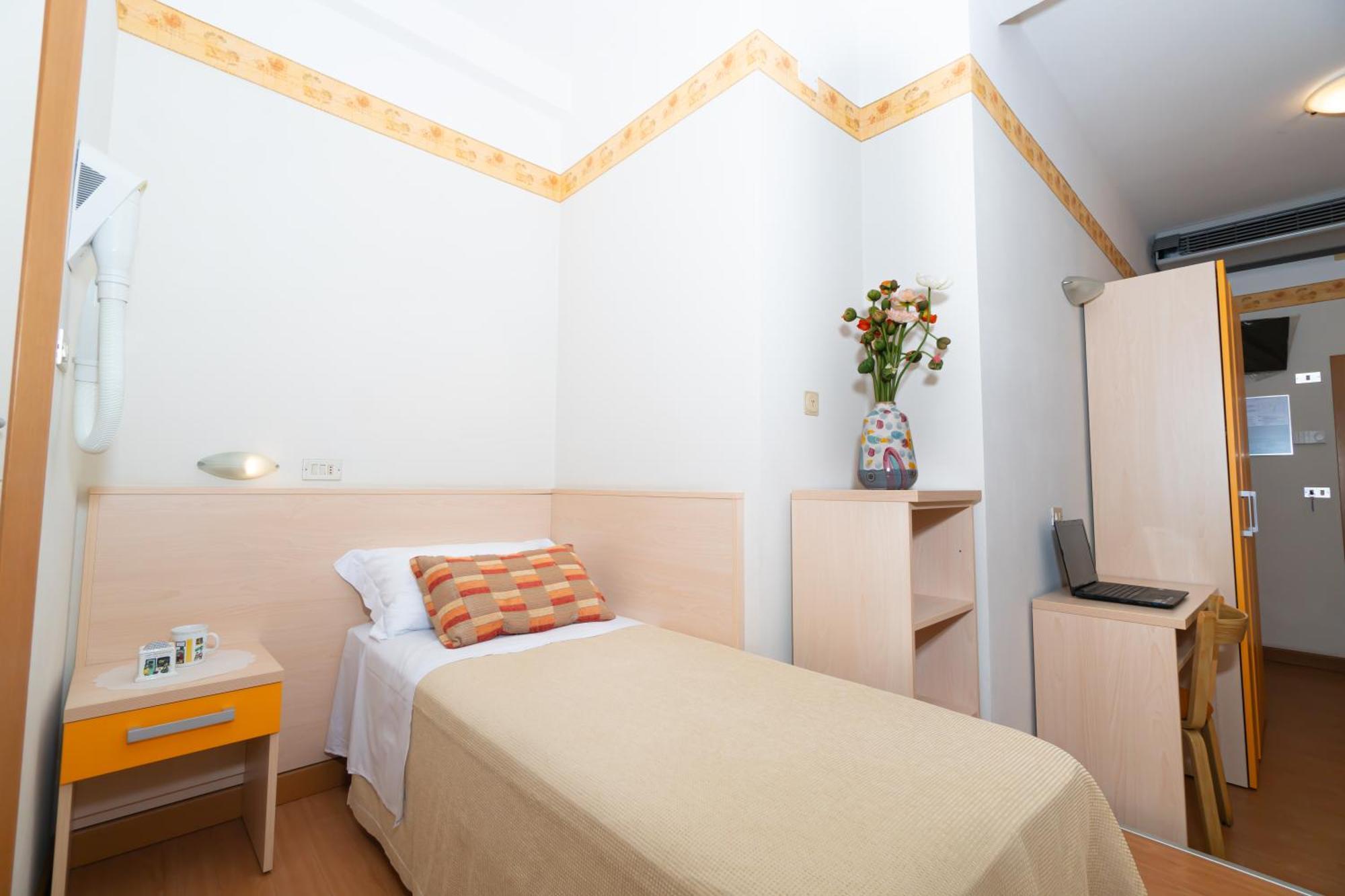 Hotel Sampaoli Bellaria-Igea Marina Luaran gambar