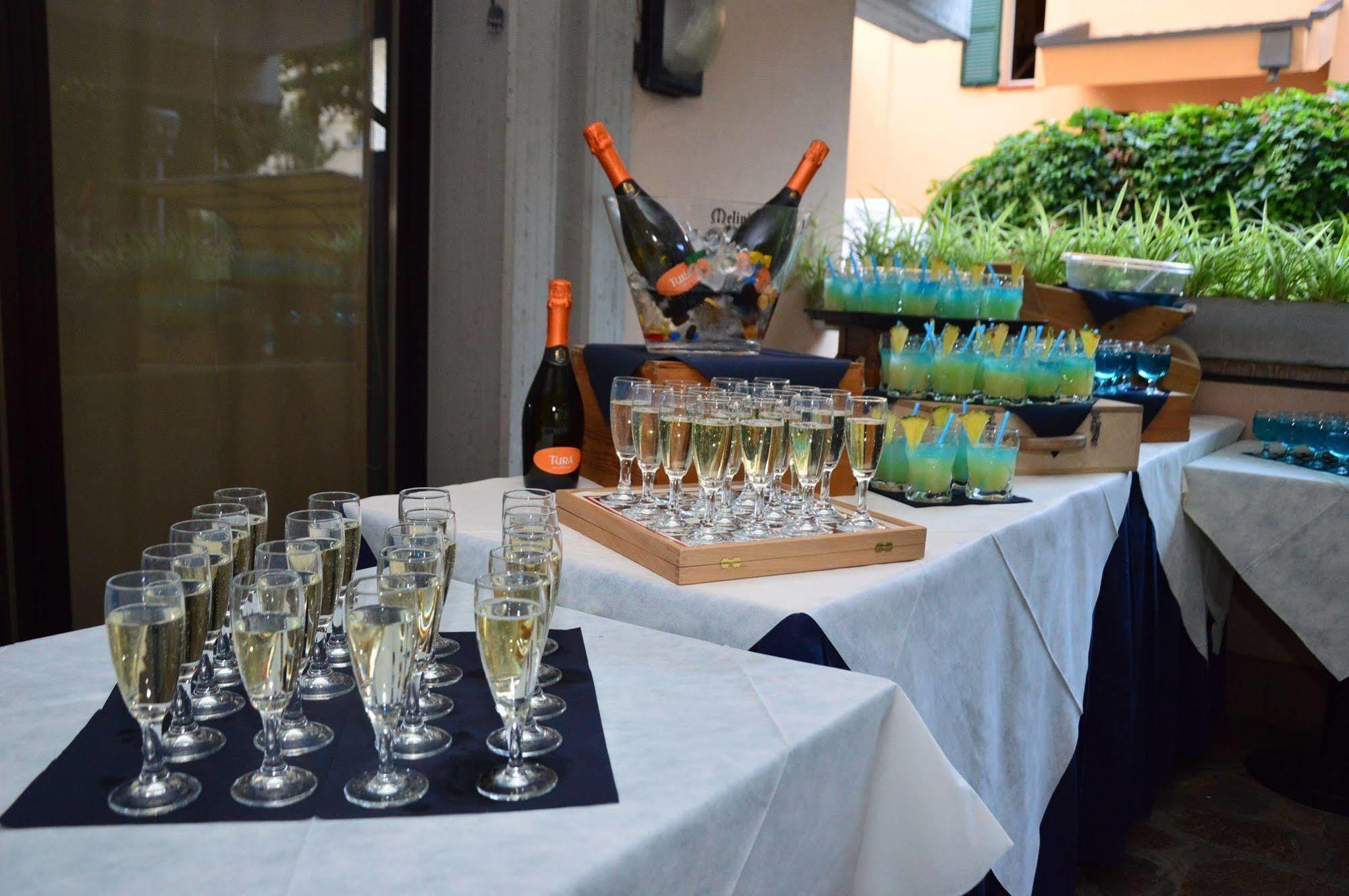 Hotel Sampaoli Bellaria-Igea Marina Luaran gambar