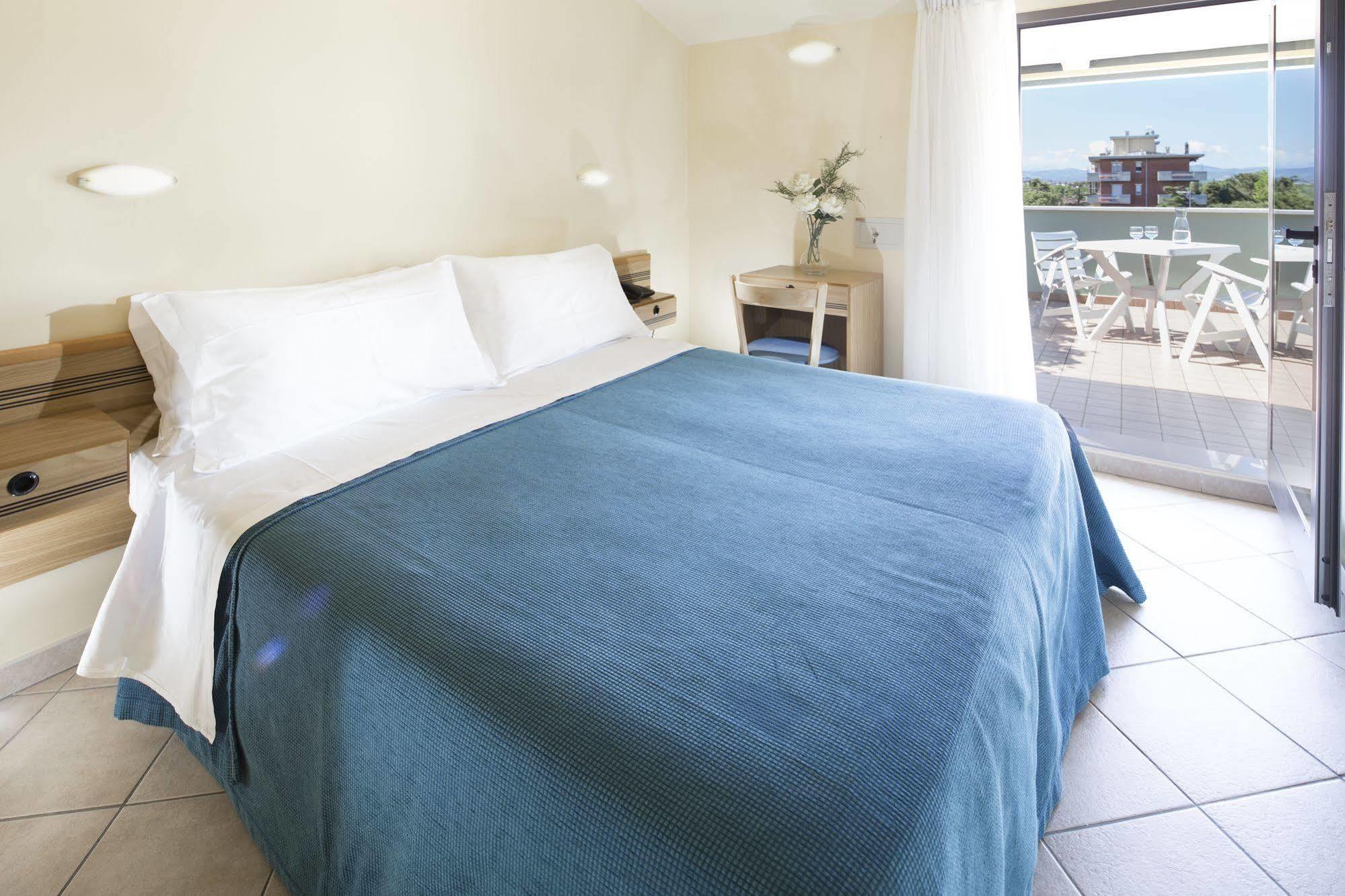 Hotel Sampaoli Bellaria-Igea Marina Luaran gambar